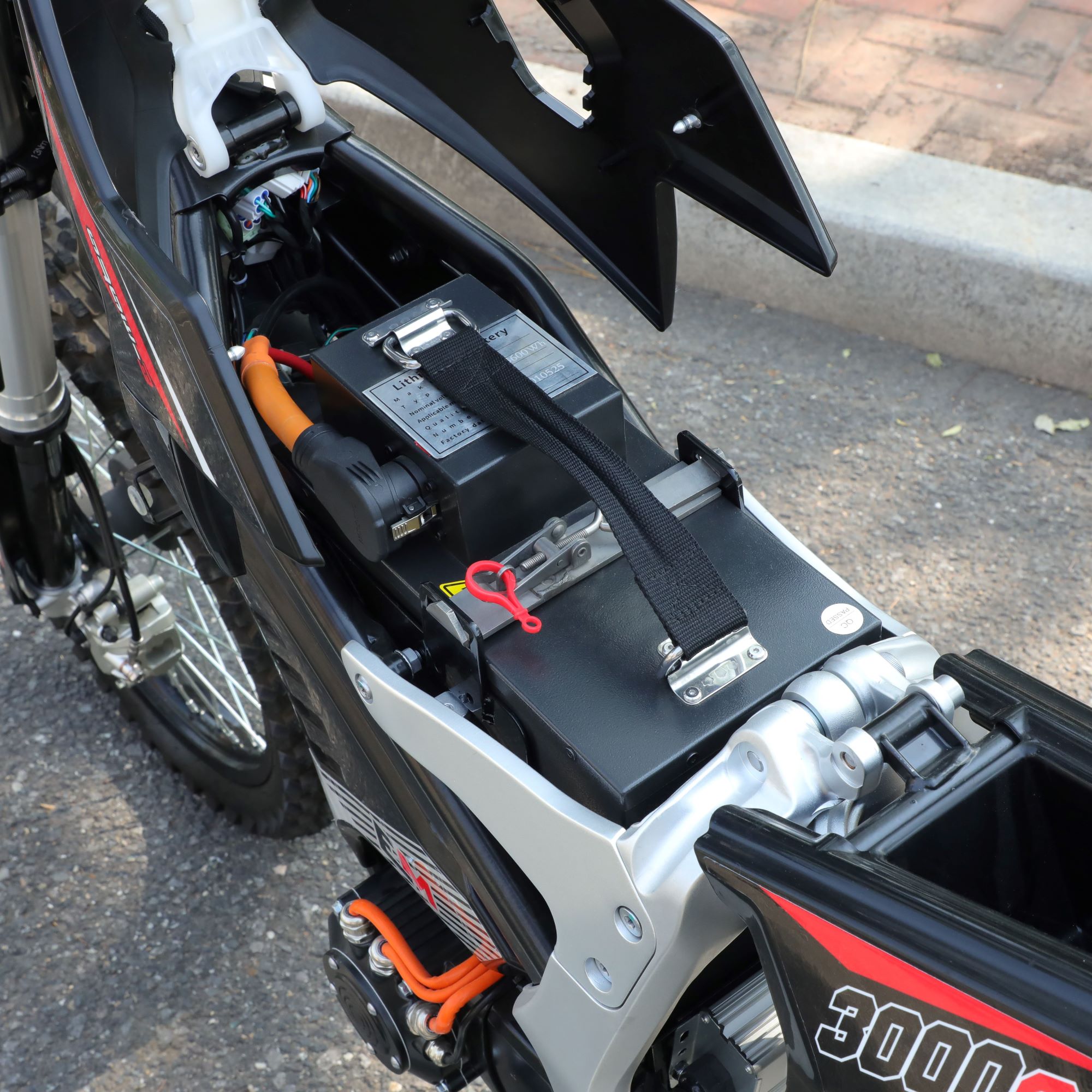 EM5000 Electric Dirt Bike – Street Version - EDGE MOTO