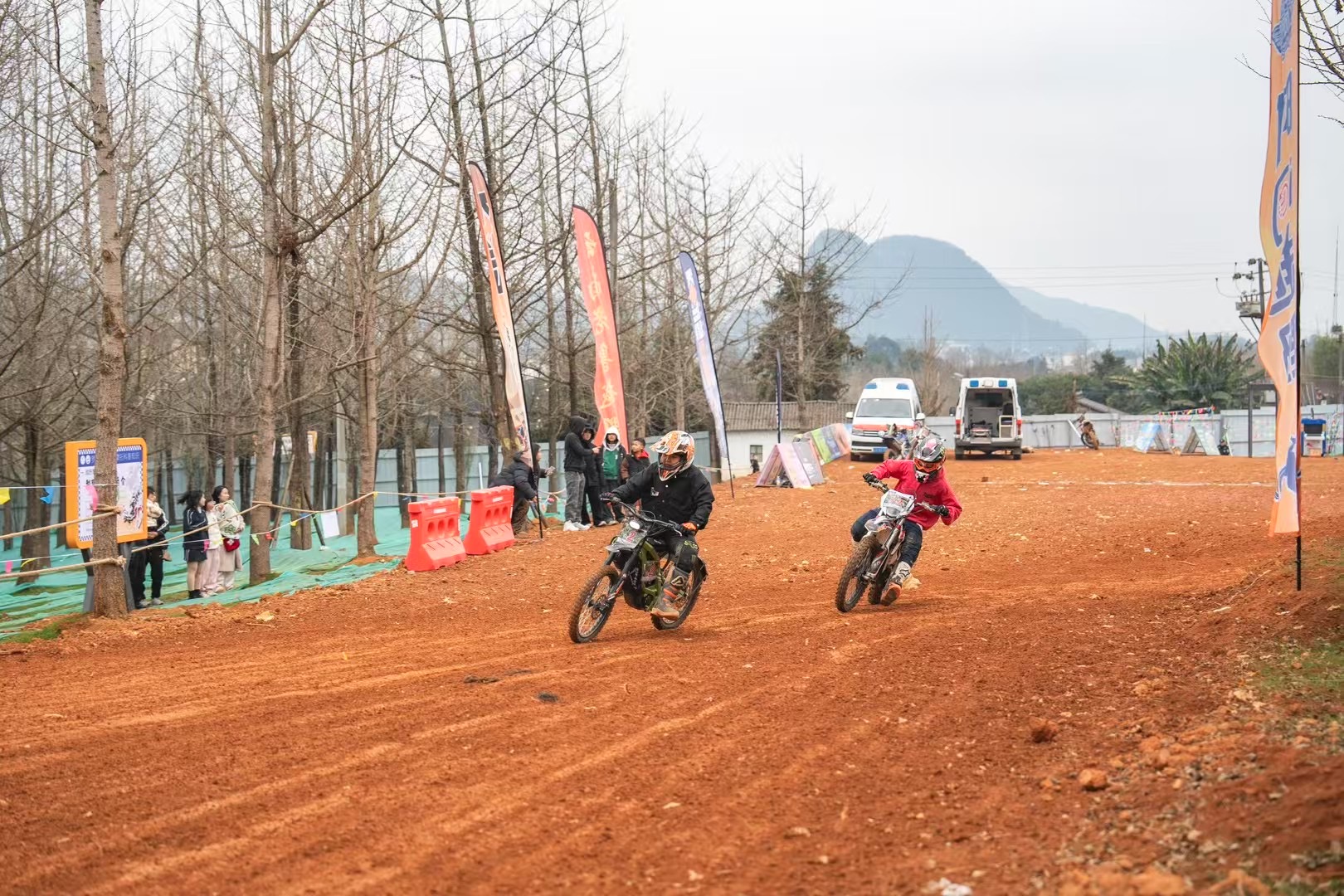 Adult Electric Off-Road Motorcycle：Complete Guide to Extreme Off-Road Endurance Race