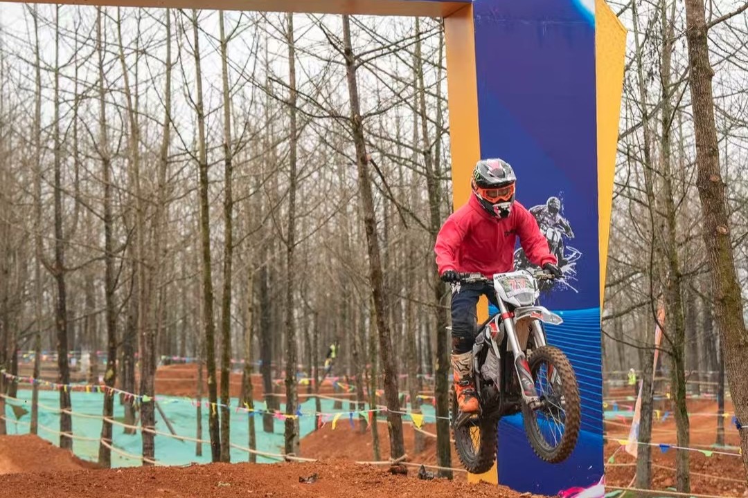 The Extreme Challenge of Electric Motocross Bike