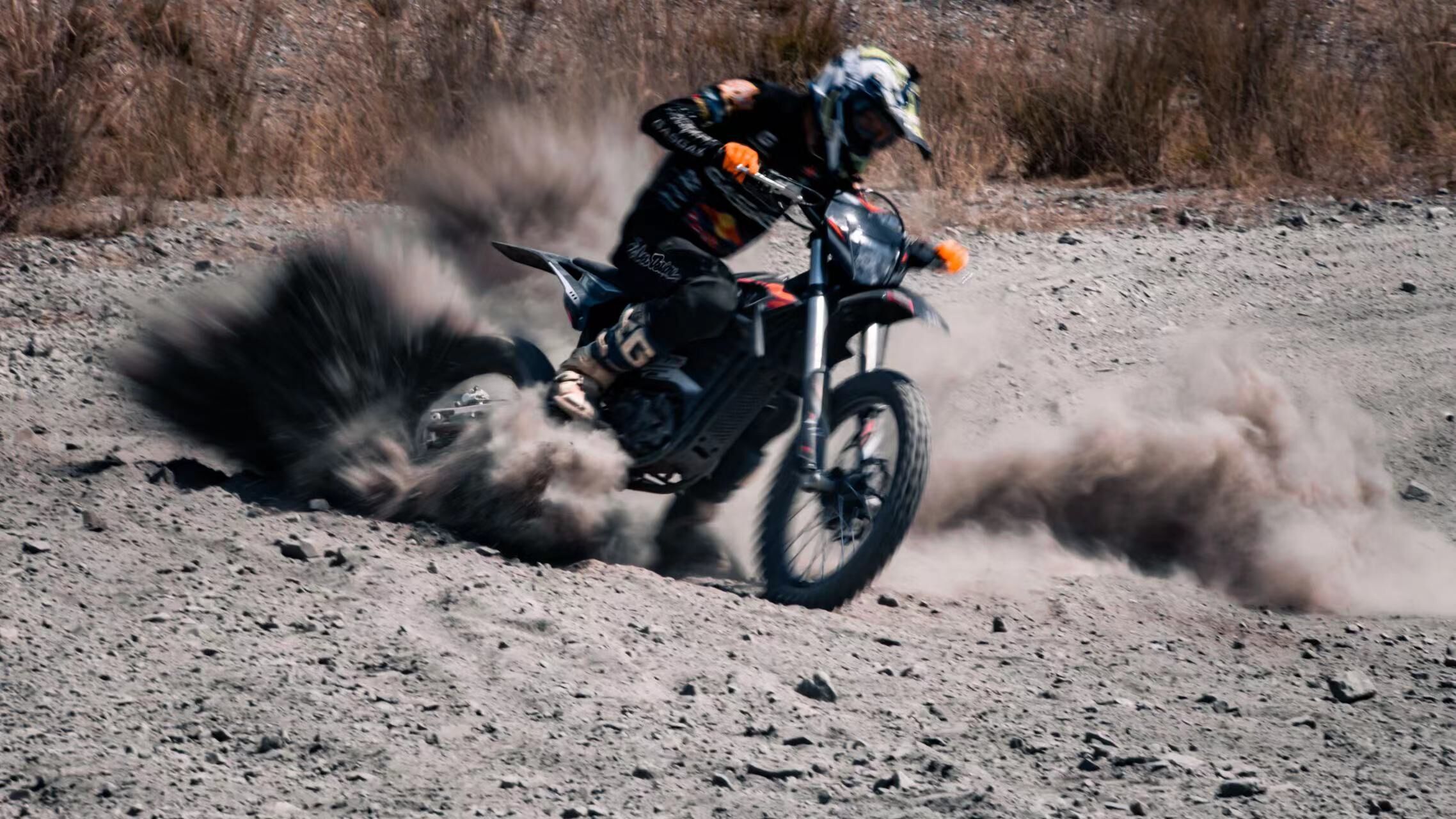 2025 Unlocking the Future of Adventure Motorcycling: A Deep Dive into Electric Enduro DIRT BIKES