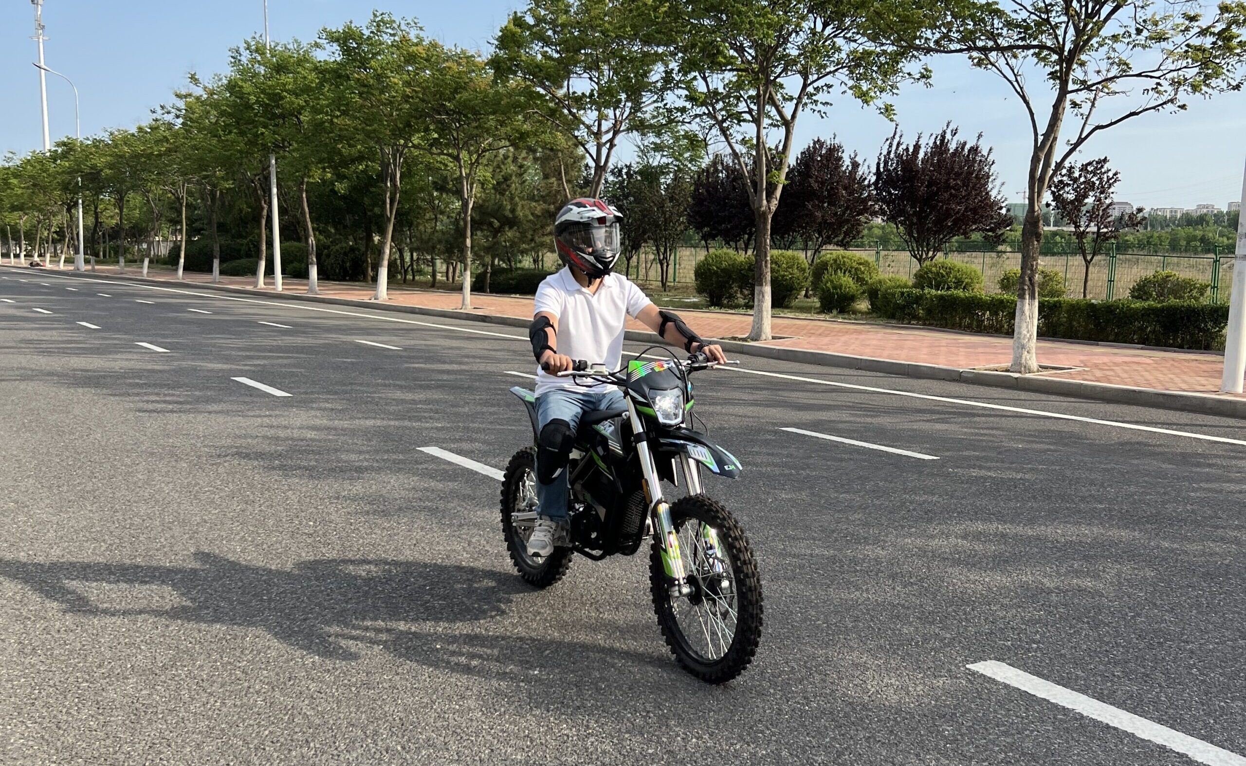 What other features should I look for in a budget electric dirt bike?