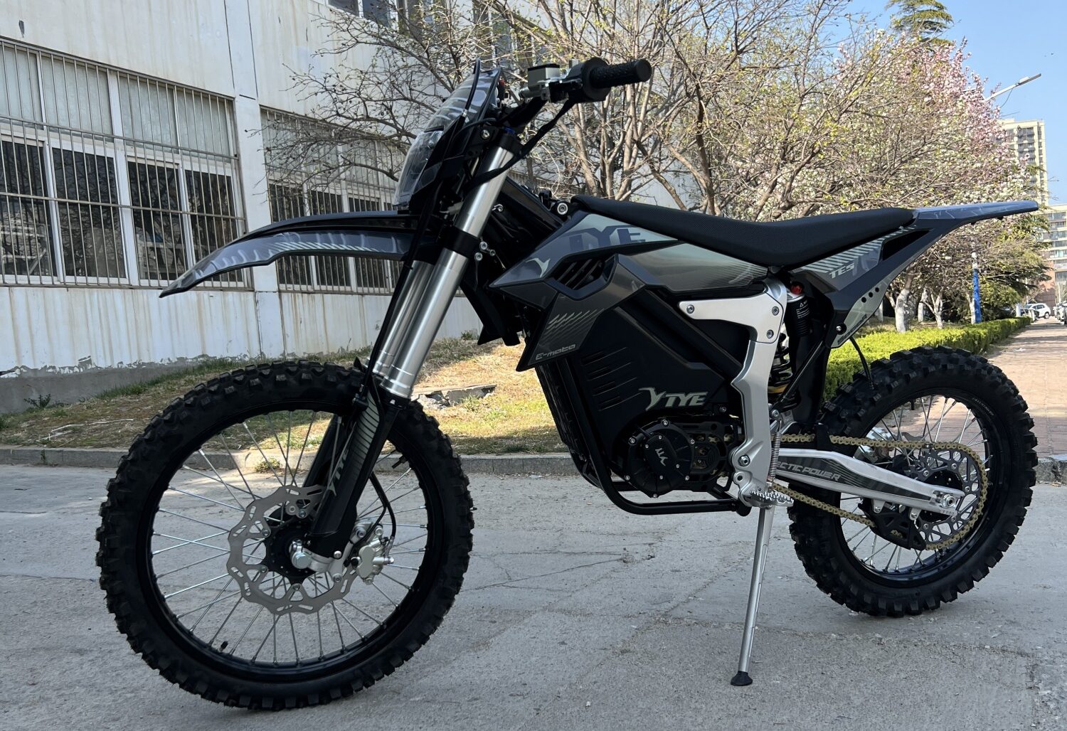 How Kazakhstan’s Terrain Influences the Development of Electric Enduro Motorcycles