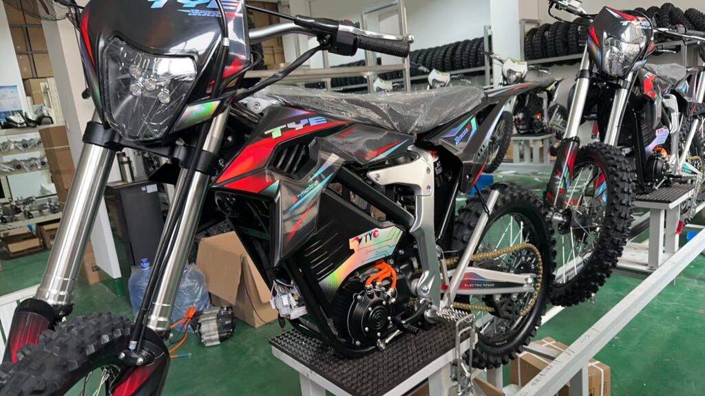 What are the key steps to ensure the front wheel is securely installed