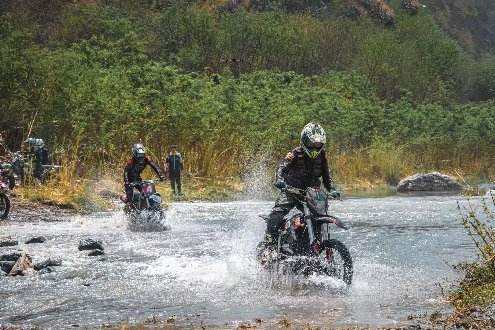2025 Cross-Country Electric Enduro Bikes: The Future of Off-Road Riding