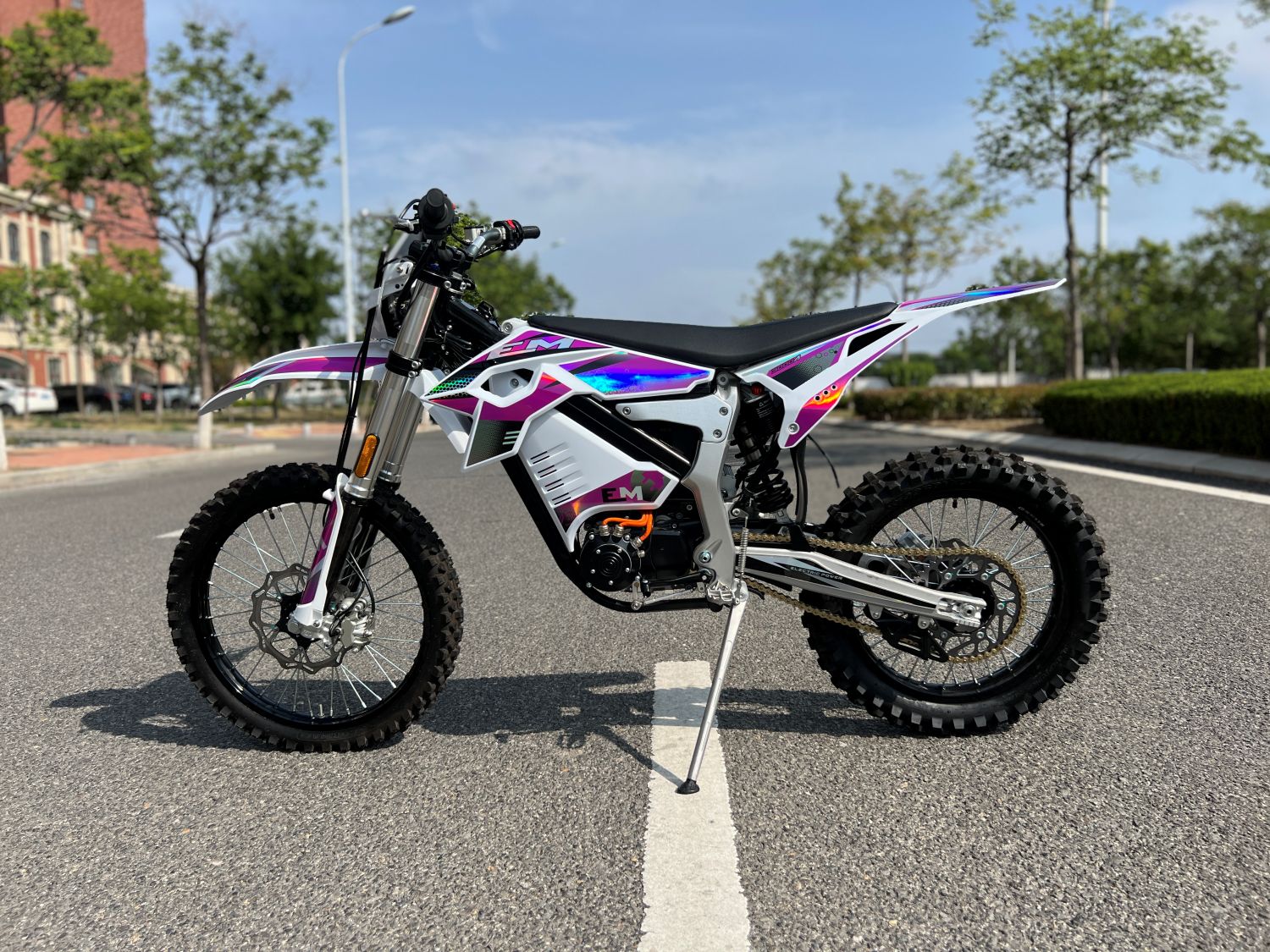 Electric Dirt Bikes: Better for the Environment, Better for You