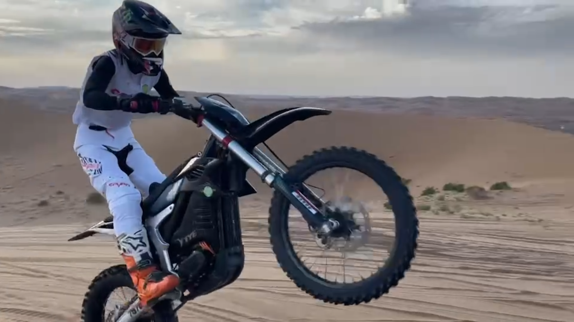 The 2025 Adult Electric Dirt Bike: An Ultimate Rider’s Buying Guide