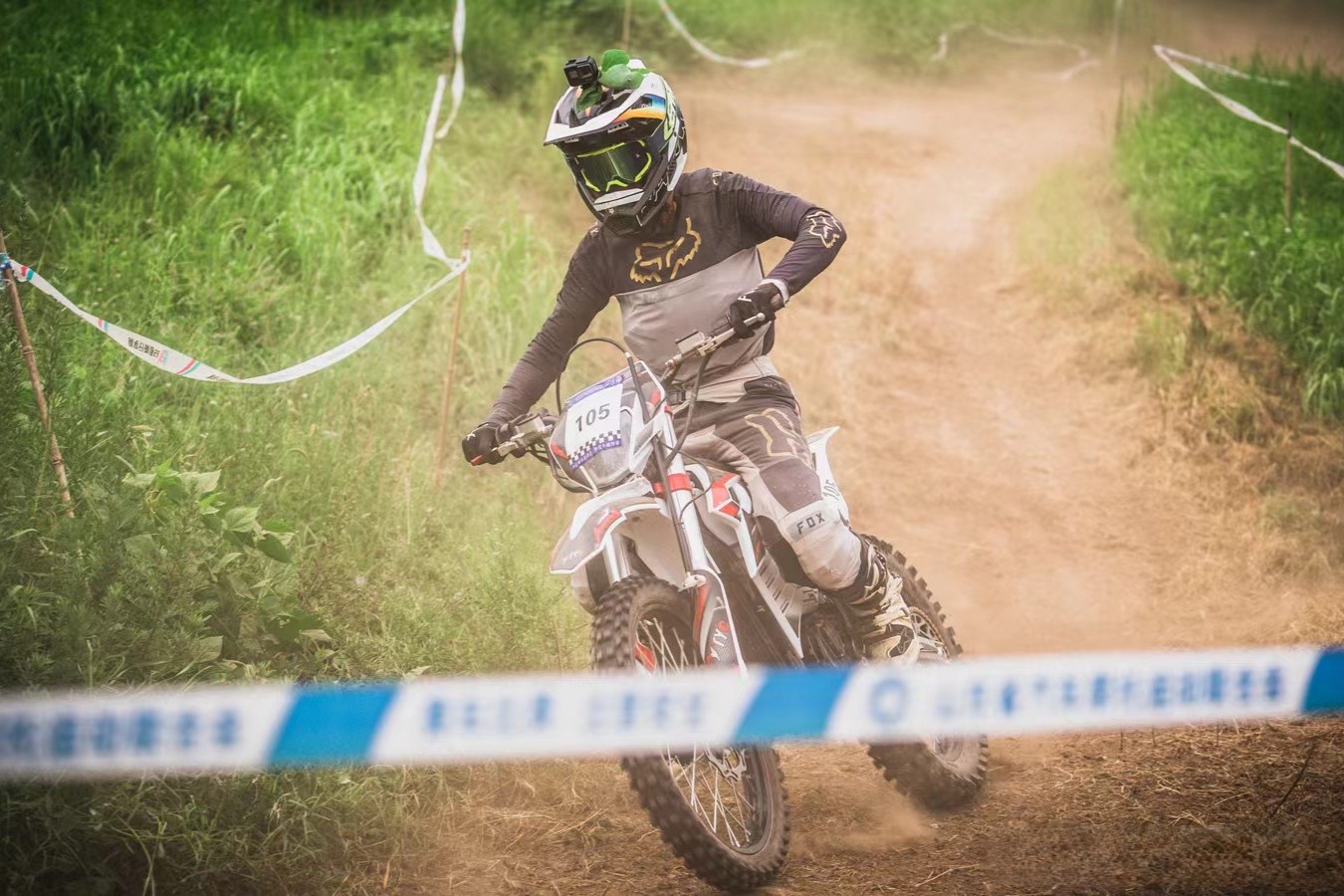 La Révolution Silencieuse Découvrez la Meilleure Moto Électrique de Motocross en Europe